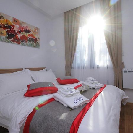 Time Out Lux Apartmani Zlatibor Luaran gambar